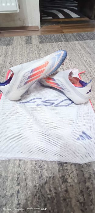 Ghete fotbal Adidas F50 Laceless FG