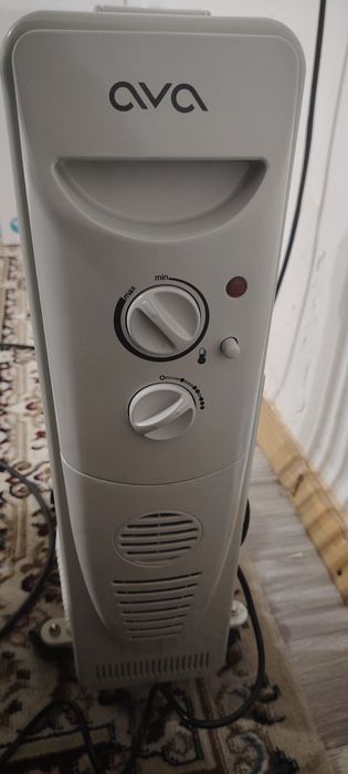 Масленый обогреватель AVHF-09