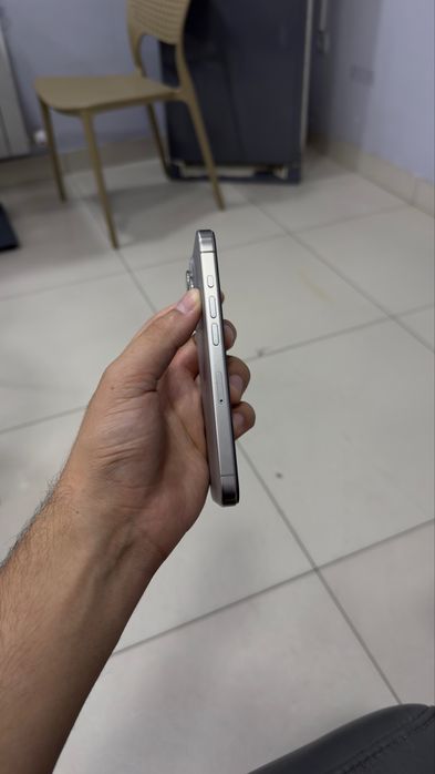 Iphone 15 pro  sotiladi