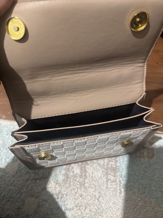 Сумочка прекрасная качесто