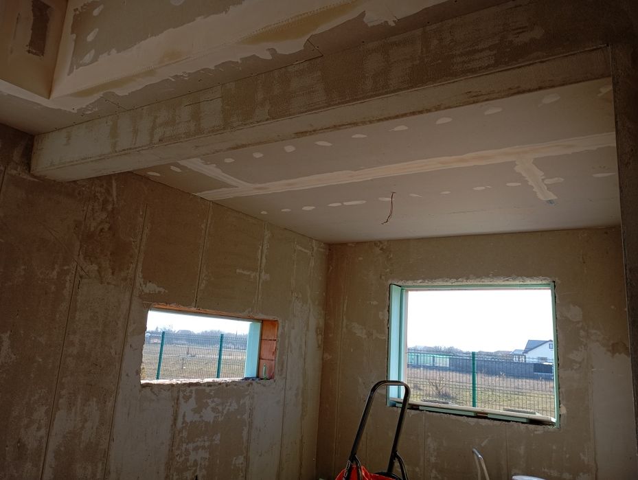 Casă modernă .  Sânpetru livadă.