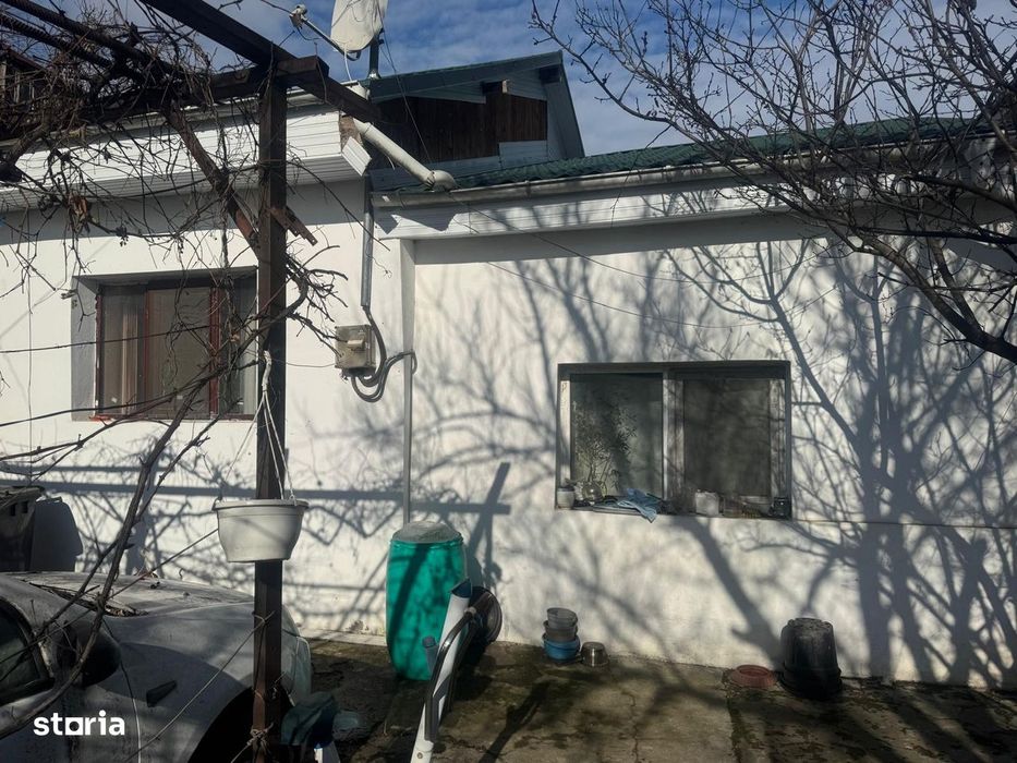 casa , Podu de Piatra