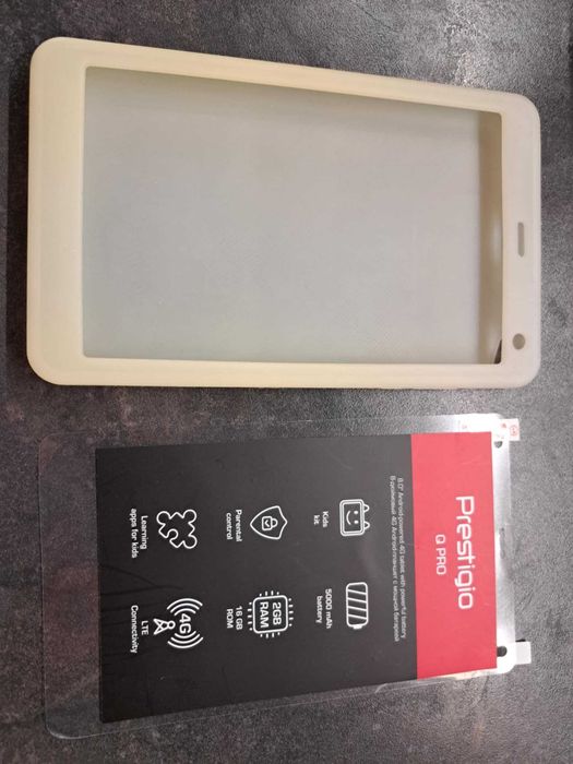 Продавам Таблет Prestigio Q Pro PMT4238