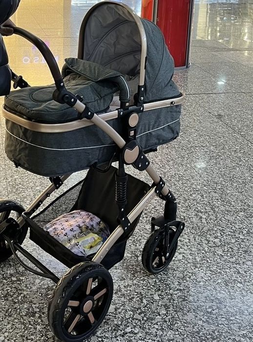 Продам коляску