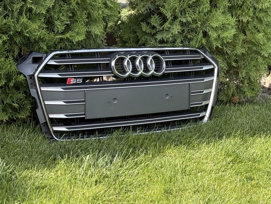 Grila bara fata Arteon R,Audi A3, grila A5, grila S5, grila  A8,s line