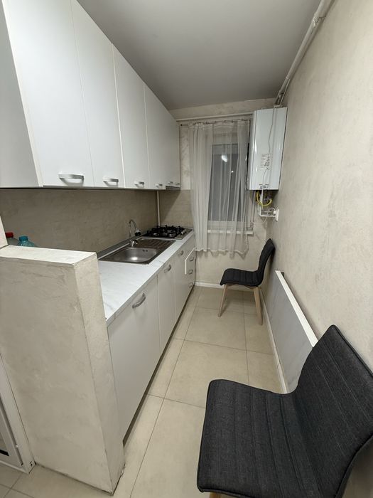 Apartament cu 2 camere de vânzare – zona Gloria, Mediaș
