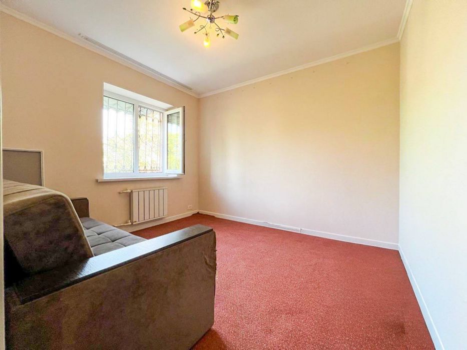 на: Ул. Генерал Петрова Мирзо Улугбекский район Ор.р: Паркентский