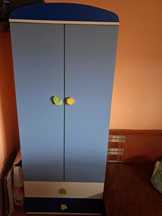 patuț copii transformabil si  dulap copii