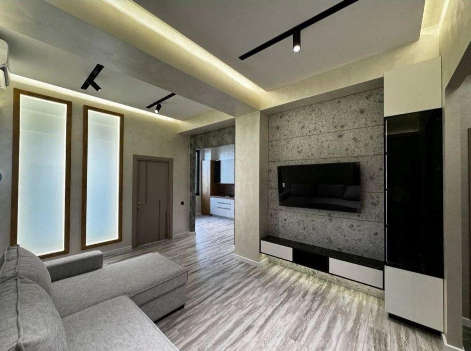 Новостройка 2/4/6 евро Ялангач массив 56м2 ор.р кафе бухара