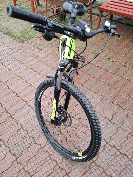 Bicicleta Rockrider ST530    27.5"