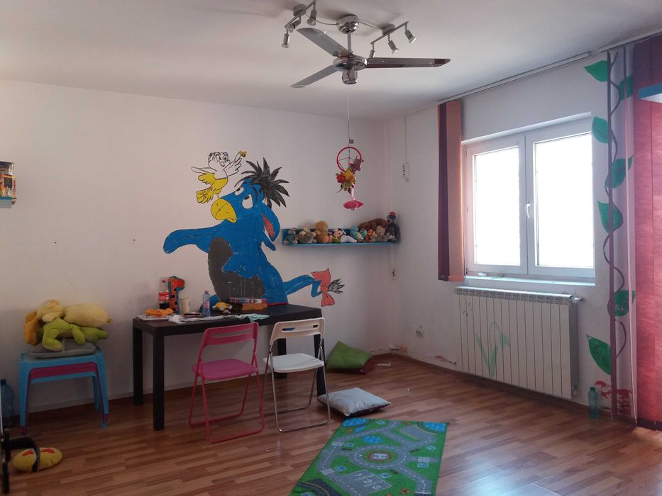 Vilă 9 camere, supr.utila 280 mp, zona Lacul Morii-Uverturii