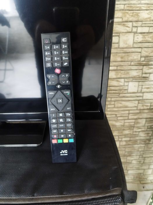 Телевизор JVC Led TV HD ready 24 инча или модел LT-24VH42M LED,