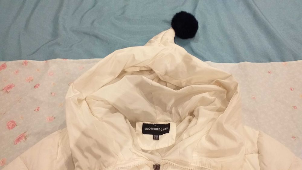 Дамско много красива шуба в бяло размер хл-120лв.