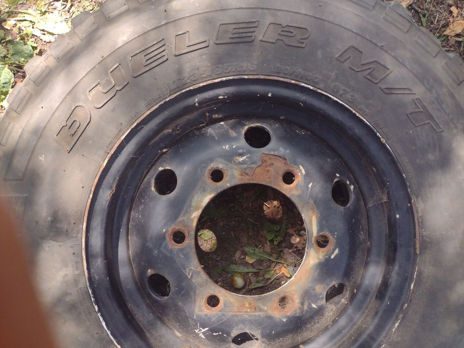 Vând roată rezervă BRIDGESTONE