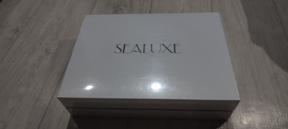 SEALUXE by Greenleaf