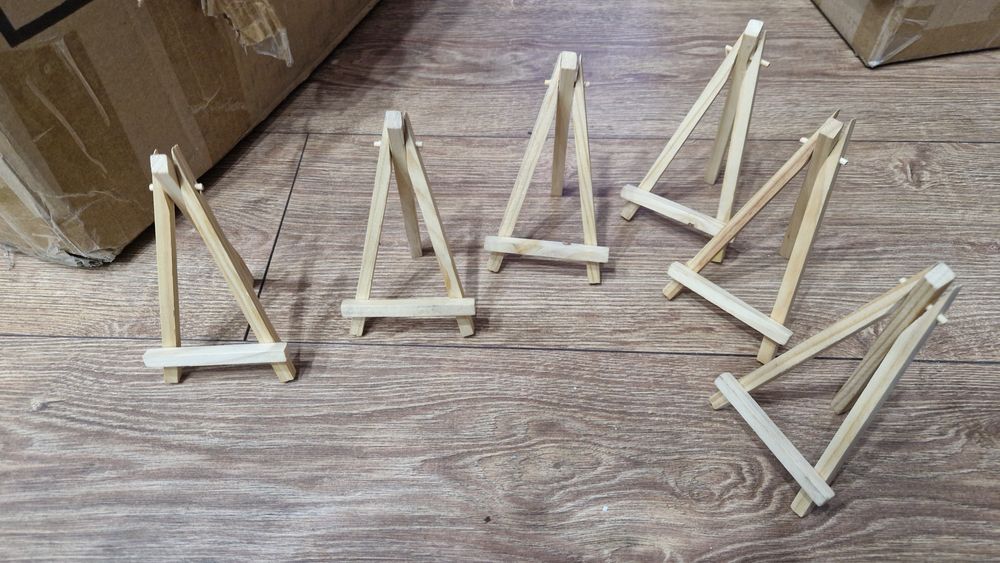 Продам мольбертики