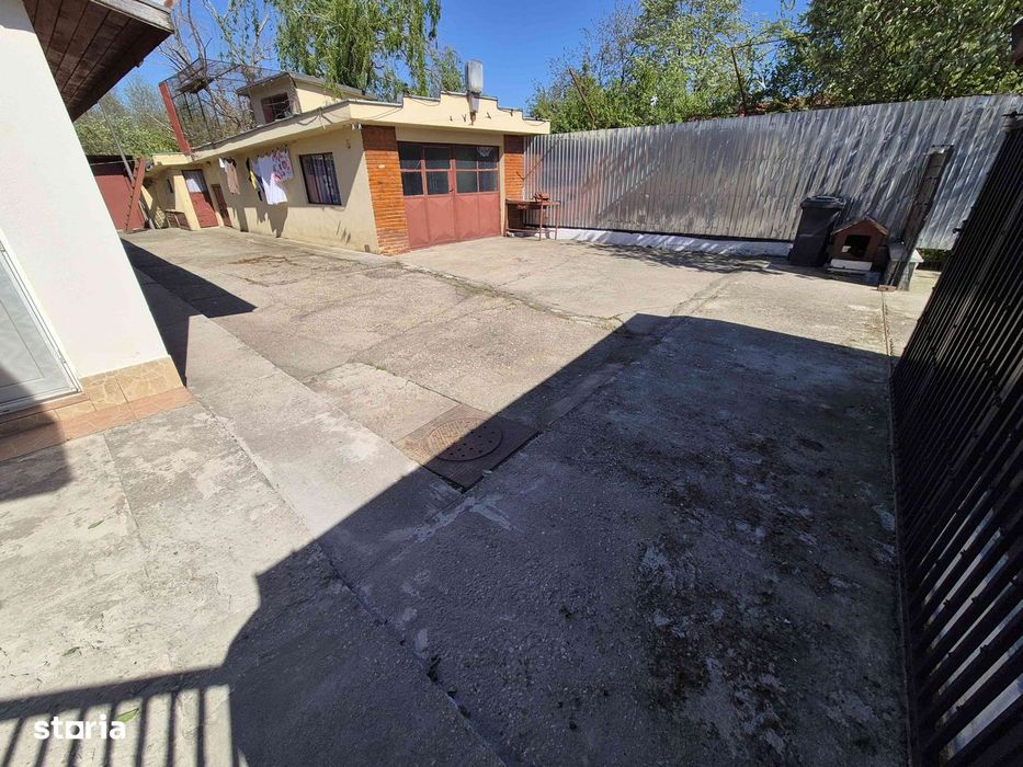 Proprietate mare 2529 mp  casa si anexe