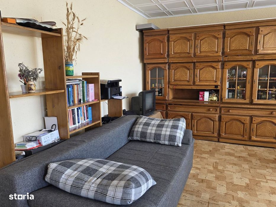 Apartament 3 camere de vânzare – Salonta, strada Mărăști