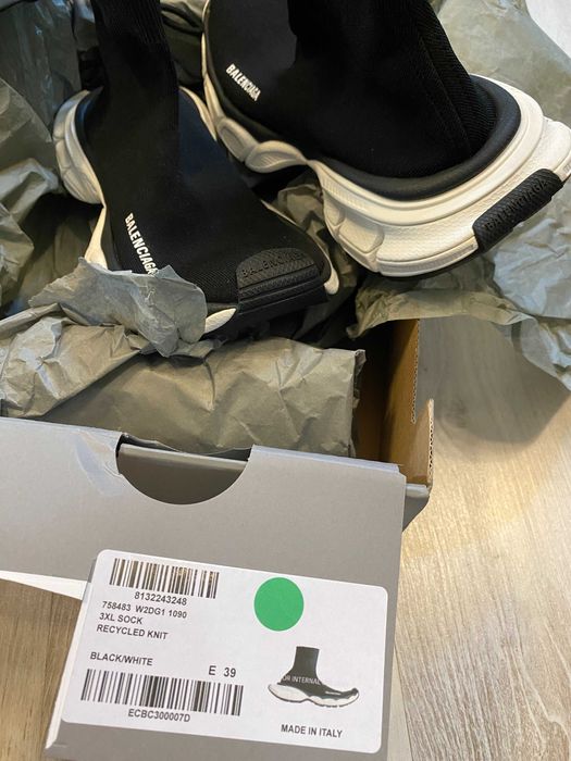 Balenciaga 3XL speed 39-40-41 new model, full box, retail 875 euro