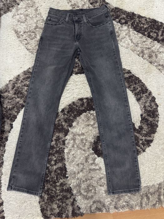 Blugi levis regular fit W 28 L 32