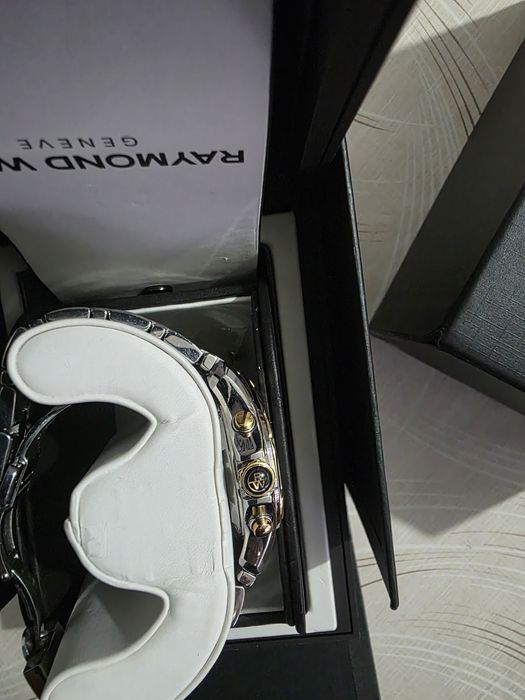 Автоматичен часовник Раймонд Вел Пасифик