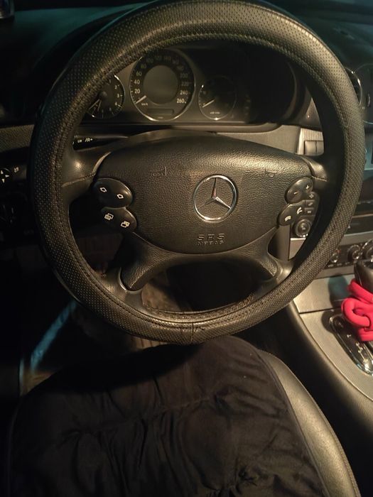 Мерцедес CLK 270 2005 год.