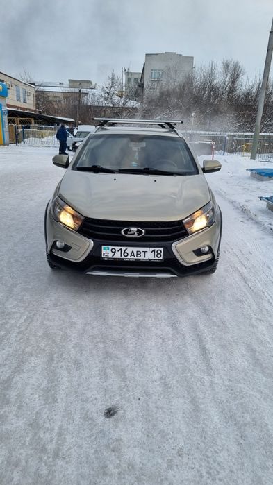 Продам Vesta SW Cross 2018 г. в