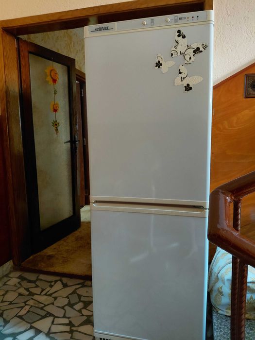 Хладилник с 2ва мотора