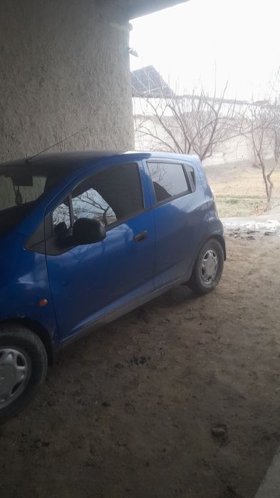 Spark sotiladi srochno