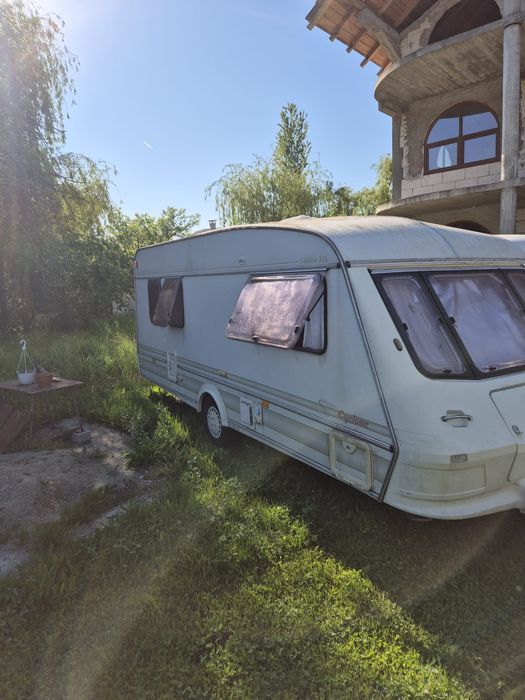 Rulota Elddis Cyclone de 4 persoane