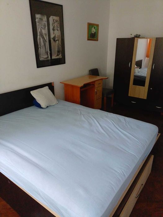 Inchiriez apartament 2 camere, parter,ultracentral in Pascani