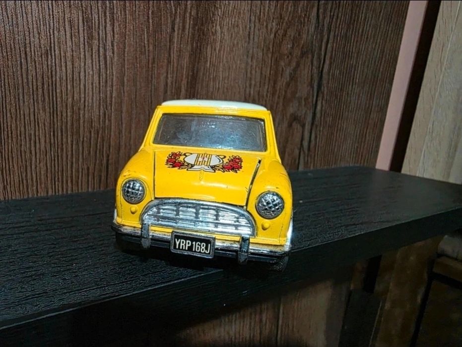 Mini Cooper Clasic Galben Jucărie Metal Die-Cast - Uși Capotă Mobile