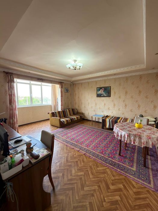 Продаю 1-ком кв-ру на Кадышева