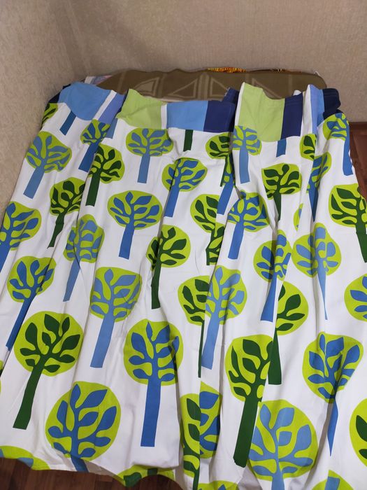 Шторы плотные продам