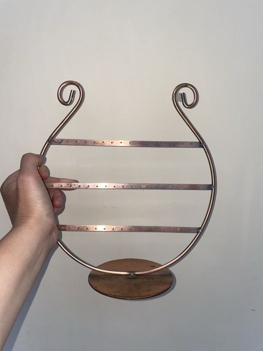 Подставка для украшений