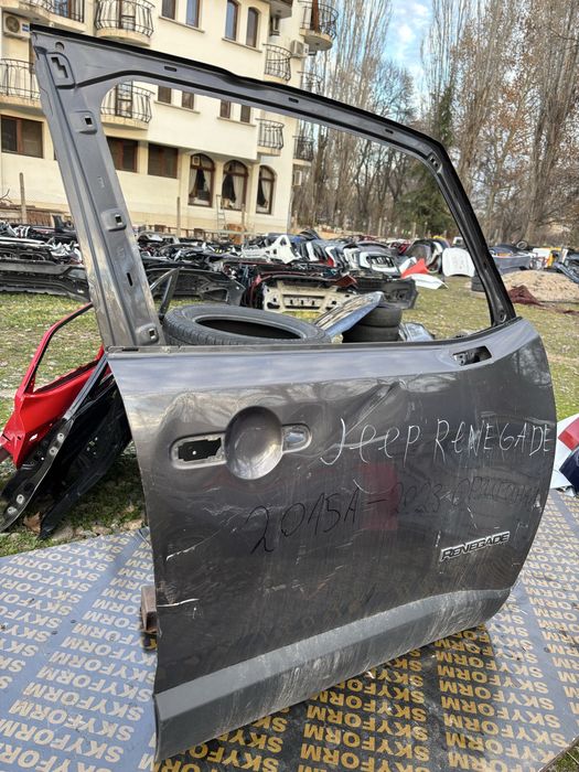 Врата Jeep Renegade