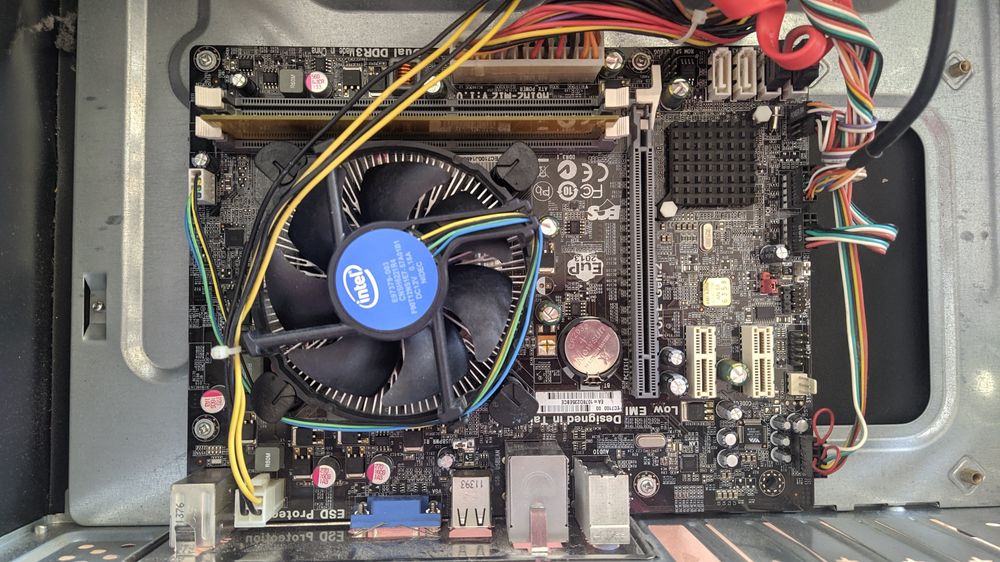 Настольный компьютер