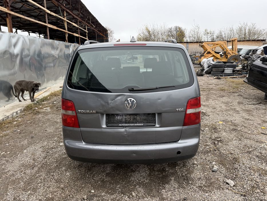 VW TUARAN 1.9 BKC 2005 G 6 степана кутия само на части
