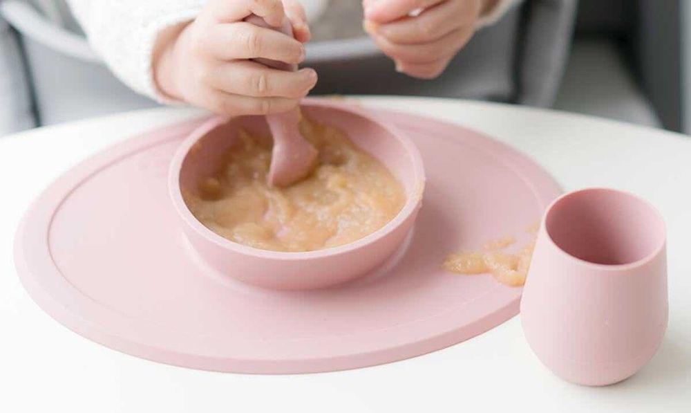 Комплект за захранване – Маги Пашова - Книга - Силикон. Купа 4+ месеца