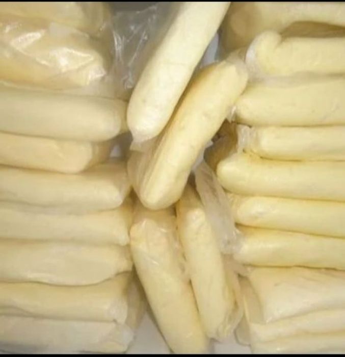 Домашнее масло сливочьное.