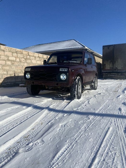 Нива 2121 сатылады жақсы жағдайда