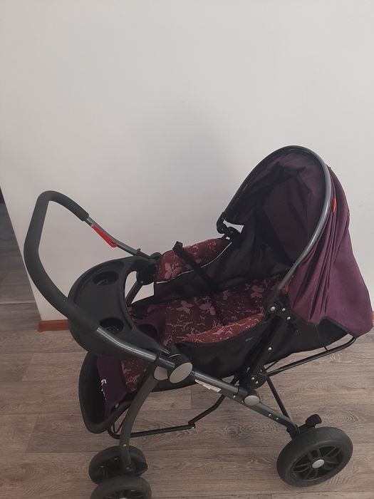 Срочно продам коляску