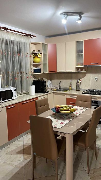 Apartament 2 camere LA CASA in Cantemir, 70 MP, intrare separata