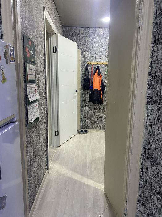 Продам квартиру в больничном городке дом 2/1