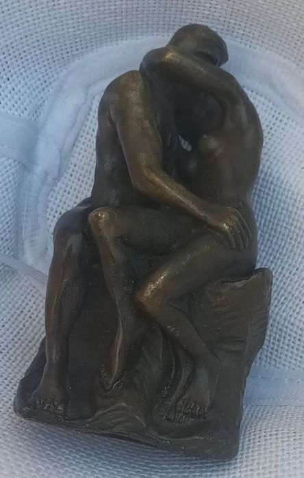 Statueta veche de colectie