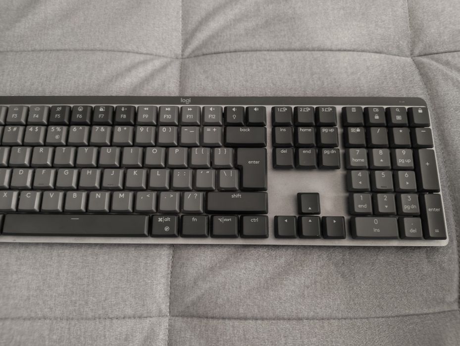 Logitech MX Mechanical Tactile – tastatură wireless full size, iluminată