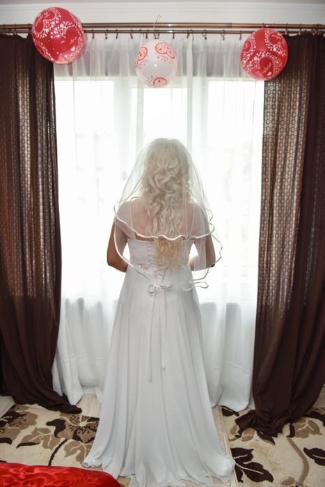 Rochie mireasă stare excelenta