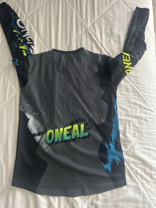 Детско jersey L размер