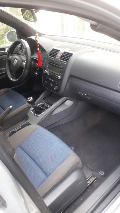 Vând Ww Golf 5 1.9 TDI