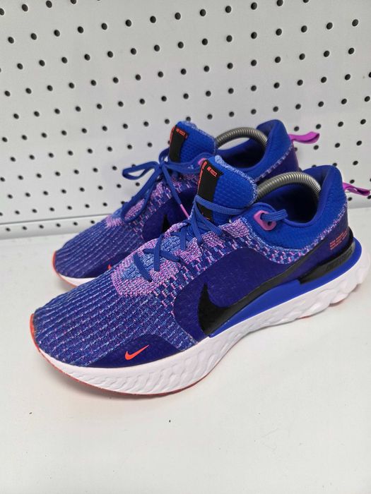 Оригинални мъжки маратонки- Nike React Infinity